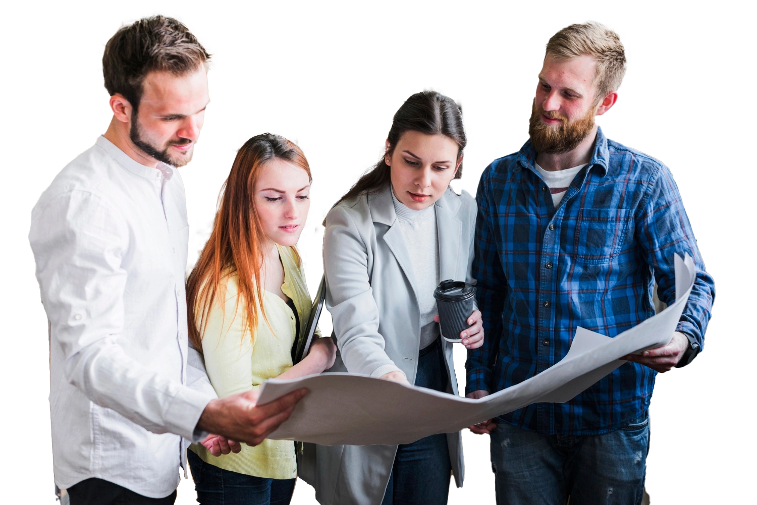 gruppo di architetti guarda un progetto su carta